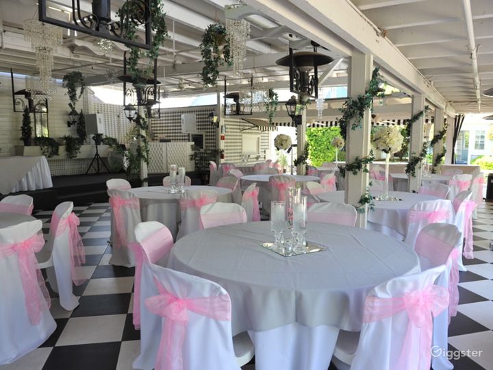 Crystal Garden Room Rent this location on Giggster