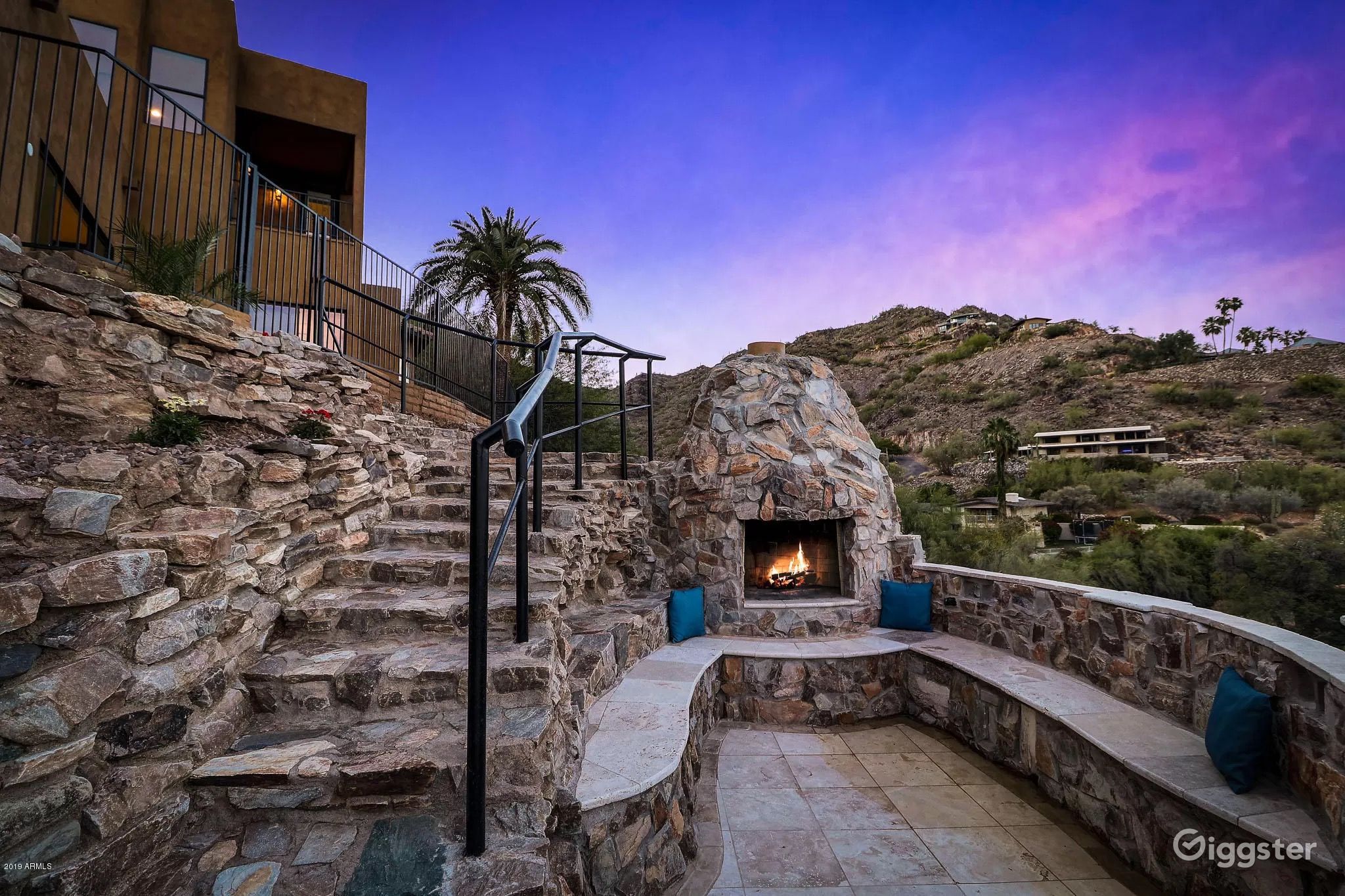 Castle in the hills overlooking Camelback Mountain Rent this location