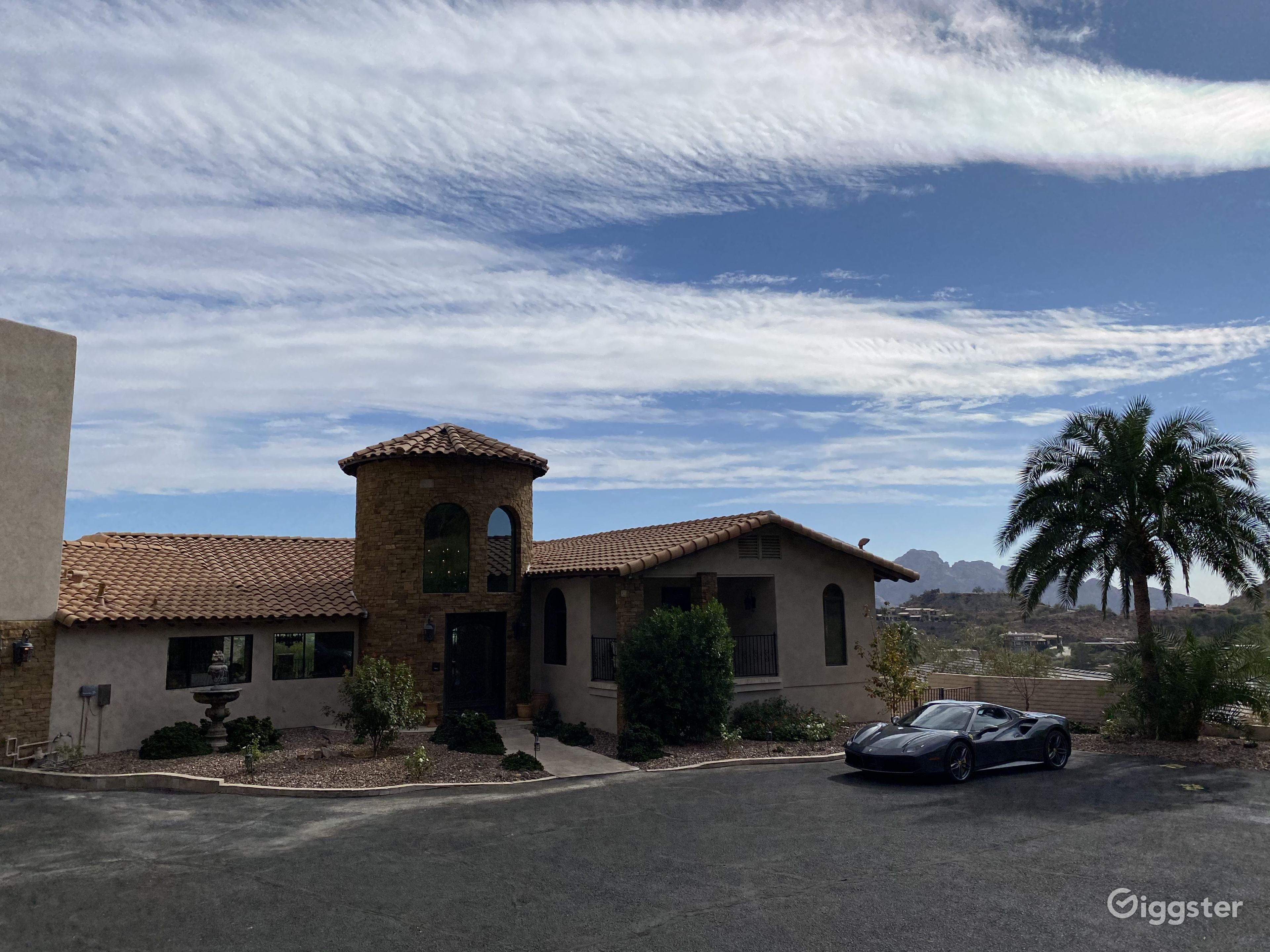 Castle in the hills overlooking Camelback Mountain Rent this location