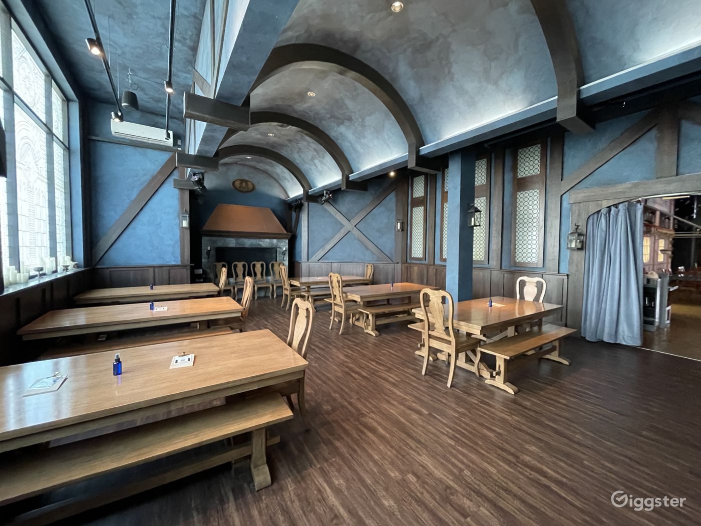 Board Game Bar & Restaurant Rent this location on Giggster