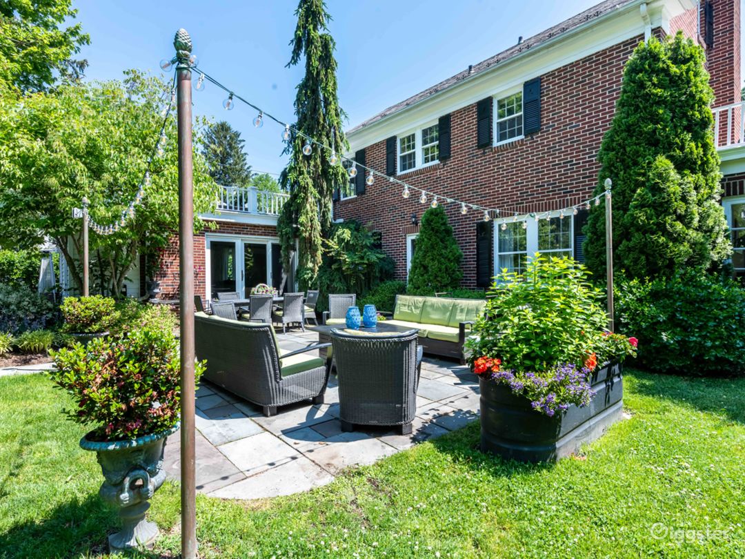 Beautiful Plandome Home  Photo 3