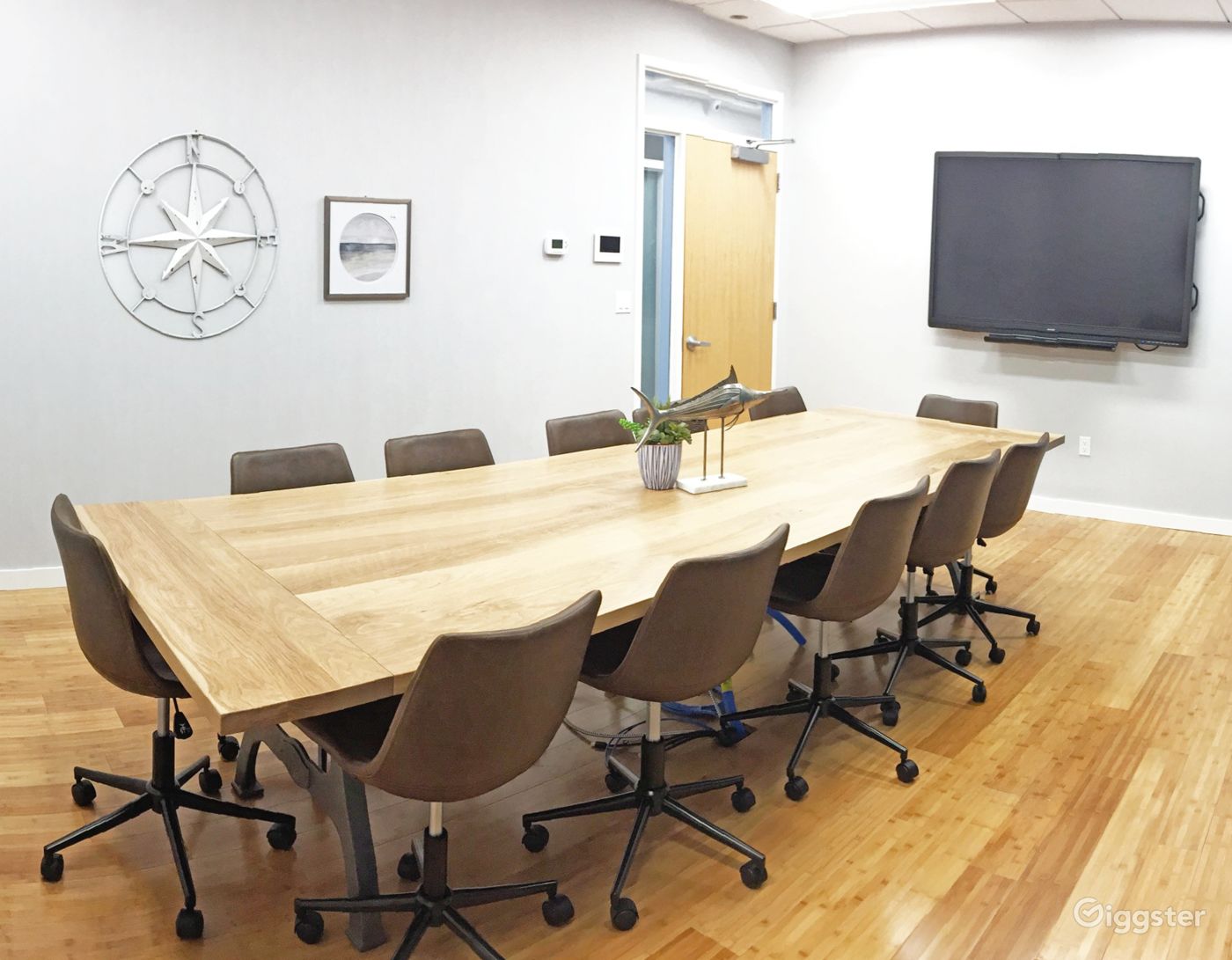 Conference Room in Freeport, NY Rent this location on Giggster