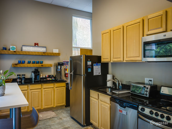 Private Office & Event Space in Downtown Asheville Rent this location