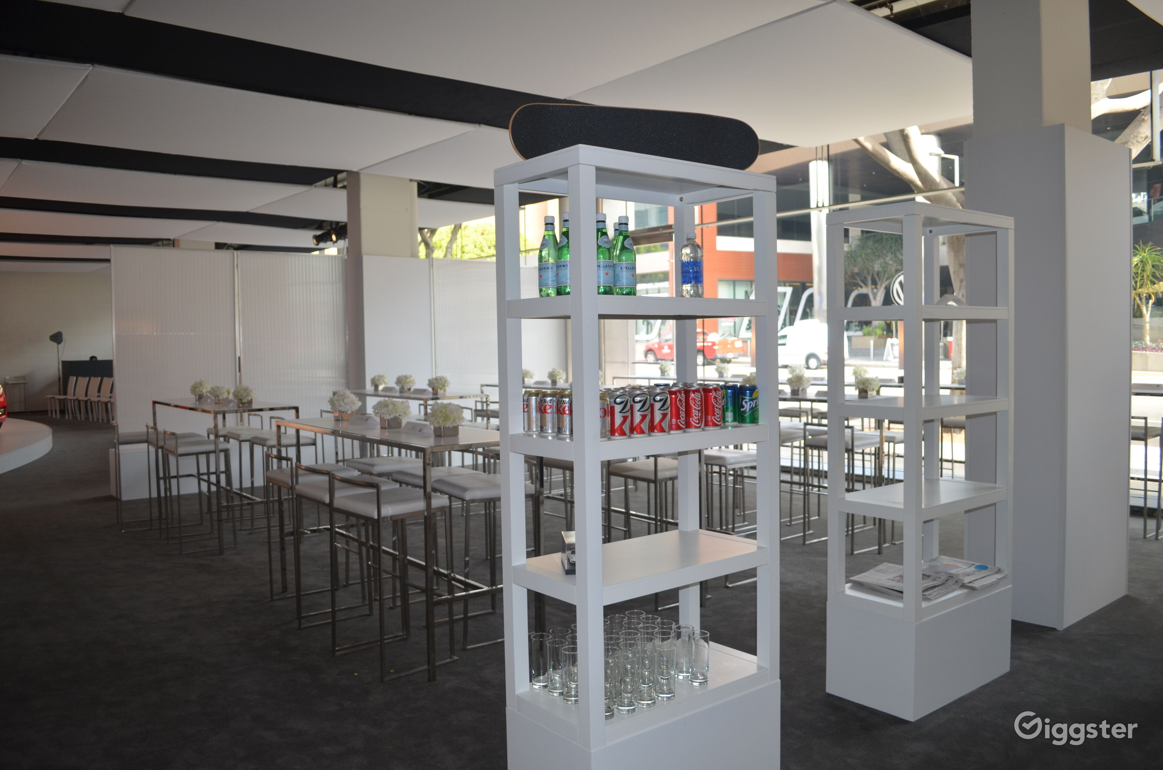 Industrial White Room | Rent this location on Giggster