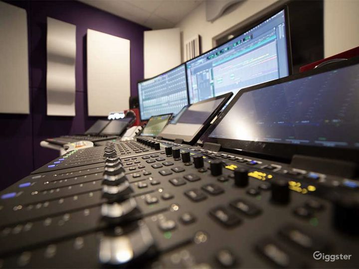 Las Vegas Recording Studio Rent this location on Giggster