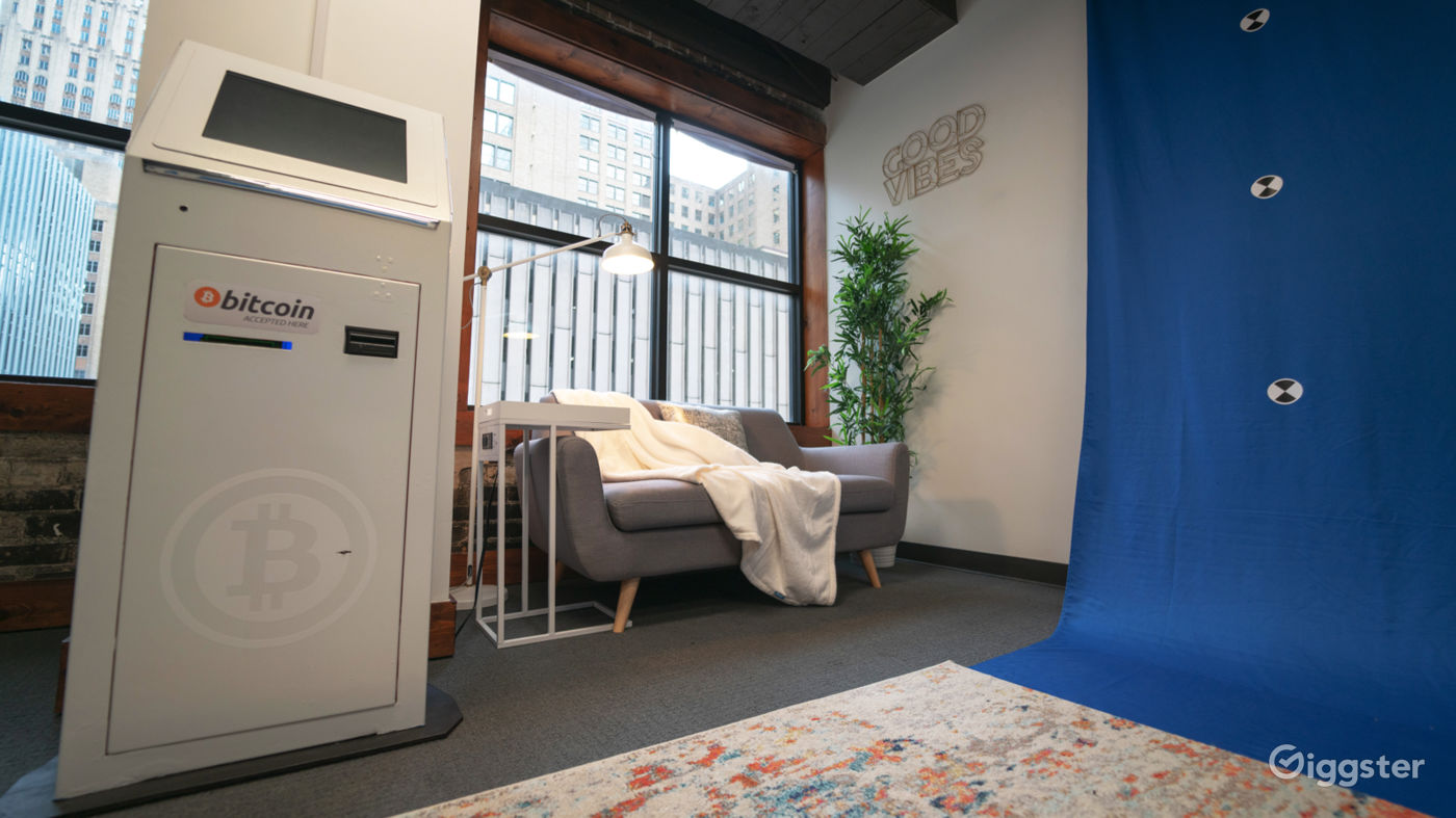 Downtown Film Photography Studio Rent this location on Giggster