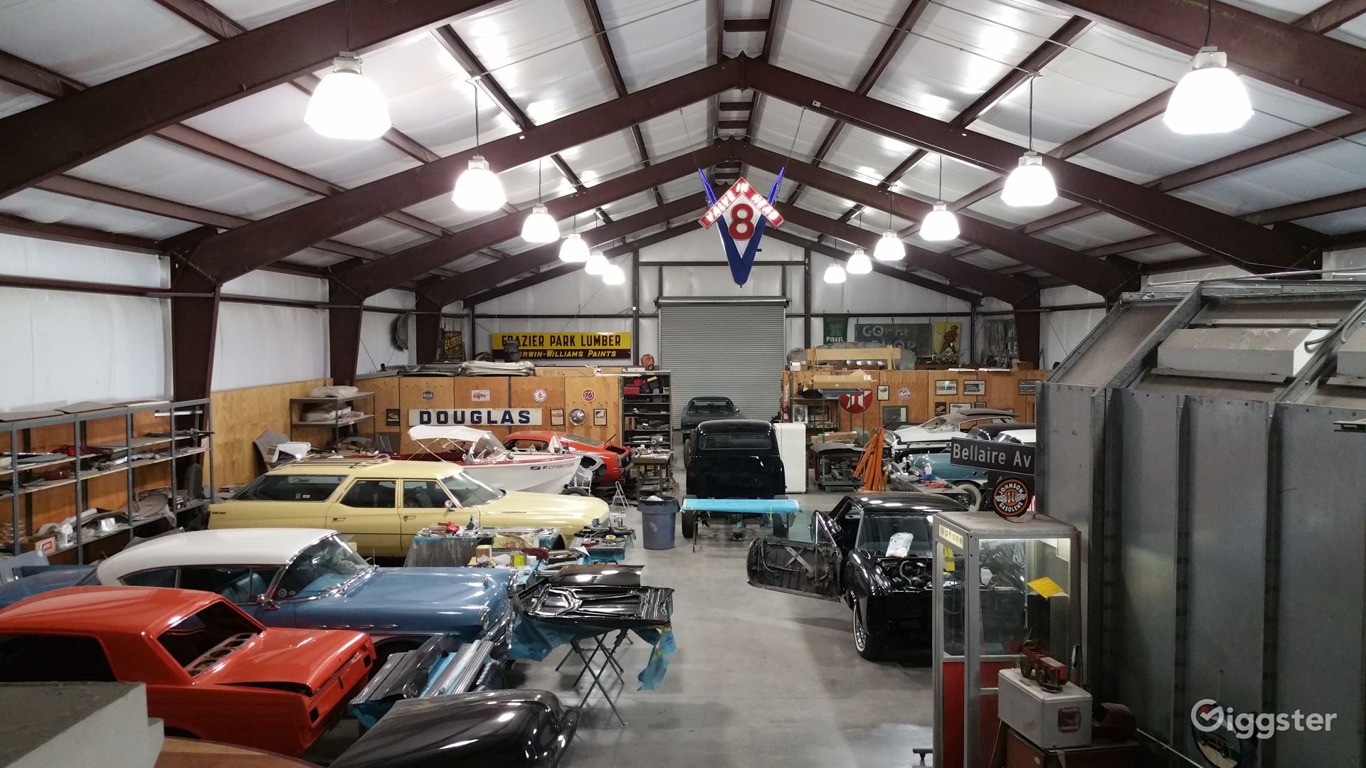 Classic Car Warehouse Rent this location on Giggster