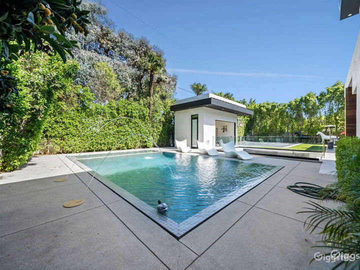 Pool Rental Exquisite Encino Haven Rent this location on Giggster