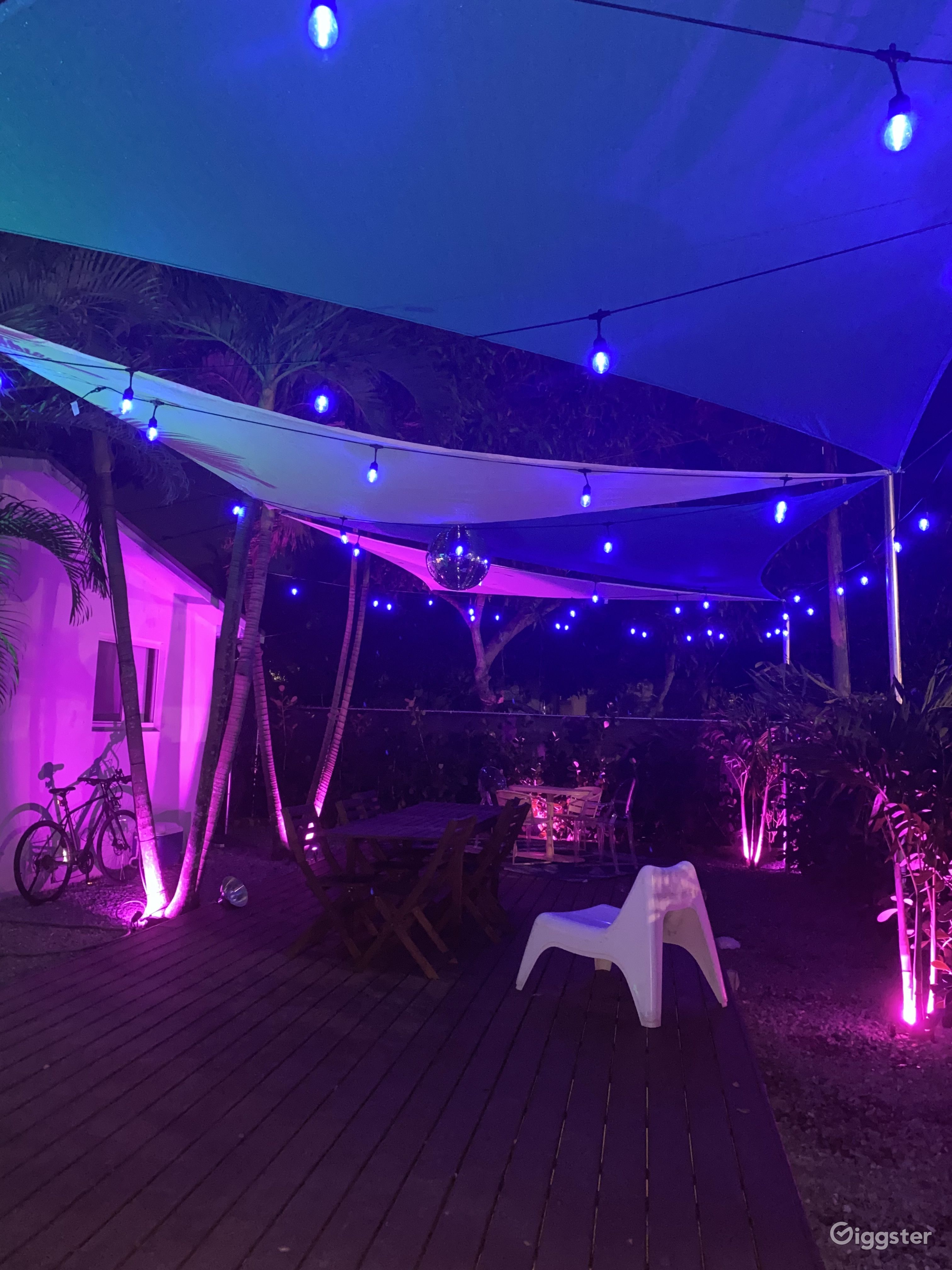 Casa MiMo in the Historic MiMo District Rent this location on Giggster