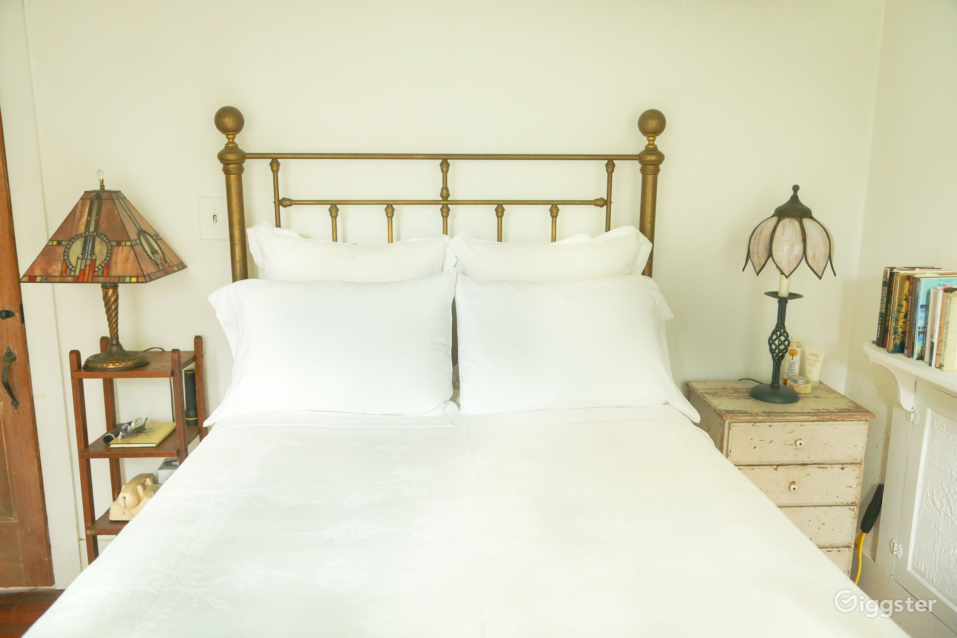 Sunnybrook House Rent this location on Giggster