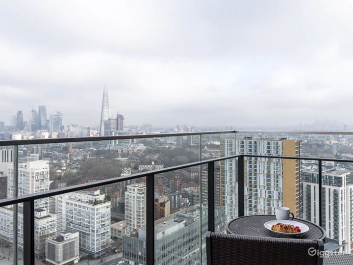 Apartment with view in Elephant and Castle Rent this location on Giggster