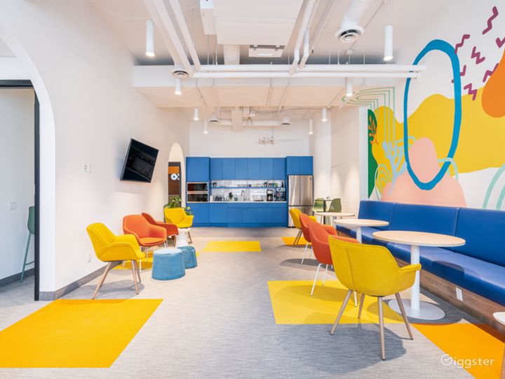 Convenient Large Meeting Rooms in Toronto Photo 3