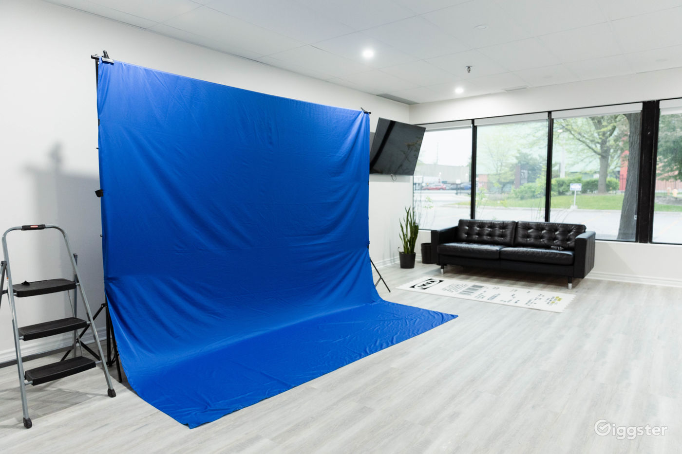 Open Concept Photo Studio Rent this location on Giggster