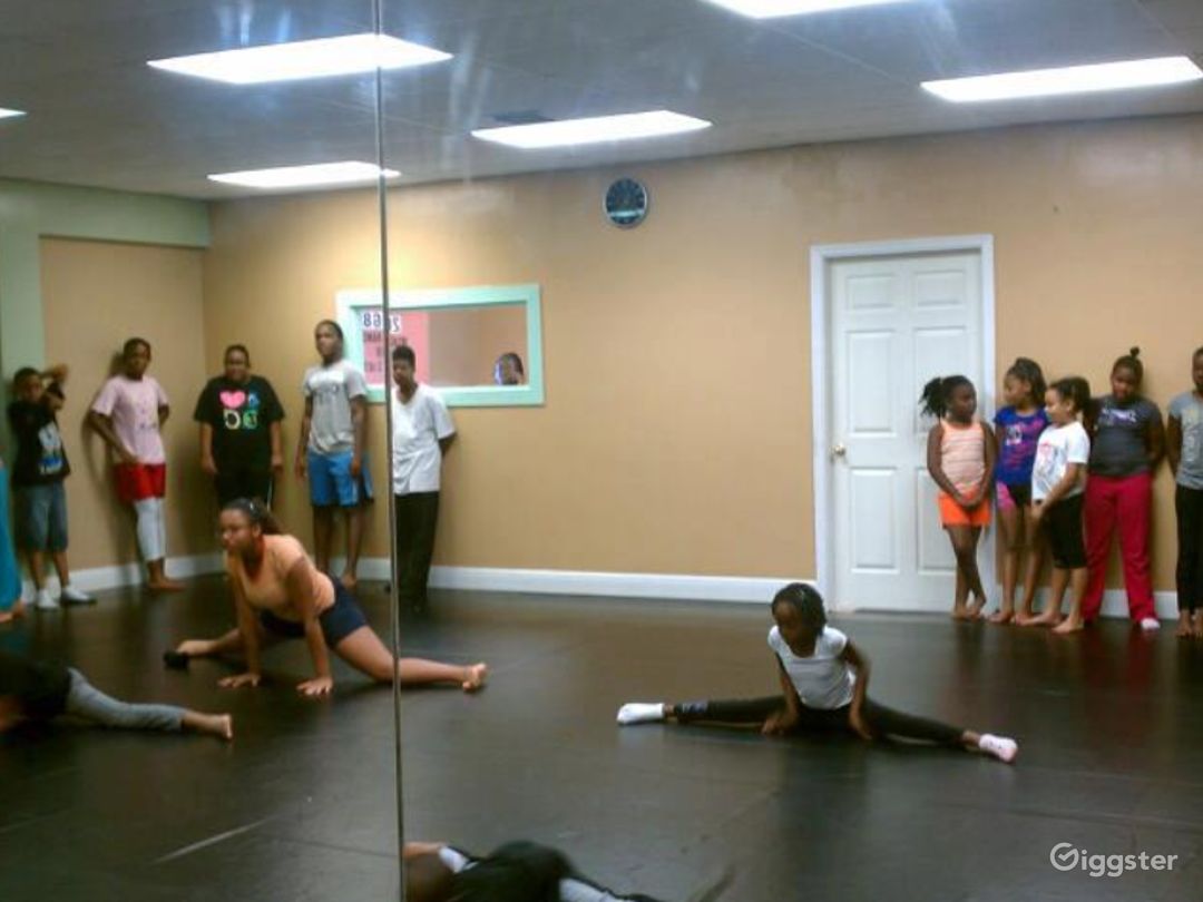 Dance Studio in Cutler Bay Photo 3
