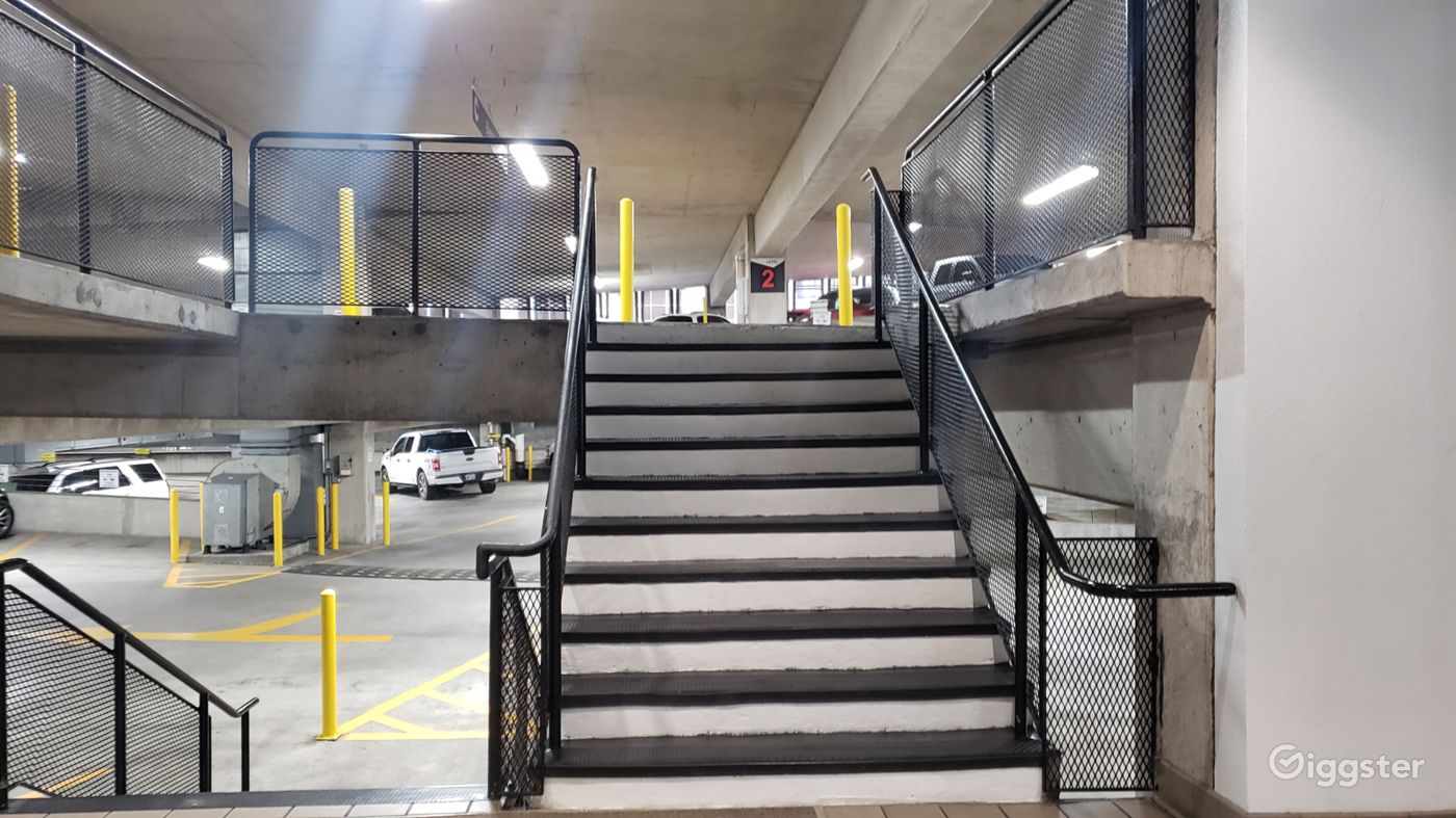 Downtown Houston rooftop parking garage with skyline view Rent this