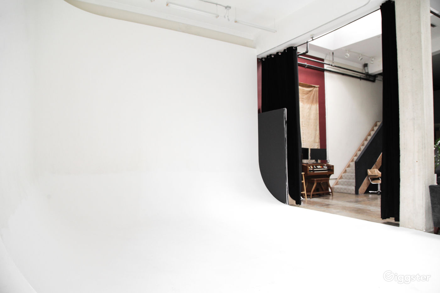Black Studios | Rent this location on Giggster
