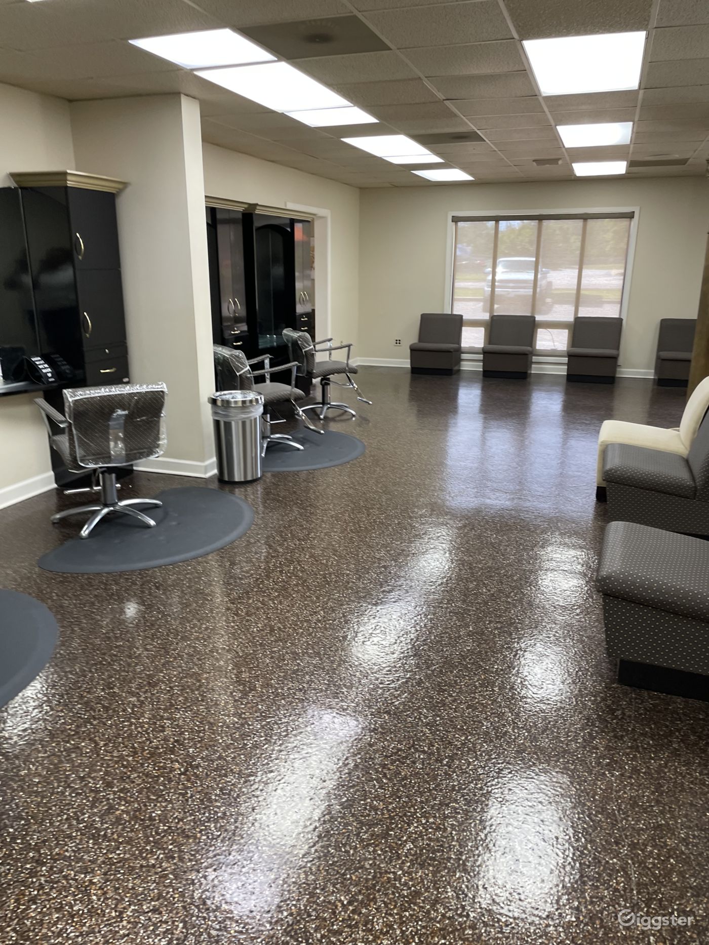 Upscale Event/Salon Space for Rent Rent this location on Giggster