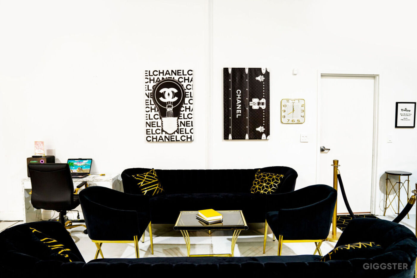 Stunning Photography and Production Studio in ATL Rent this location