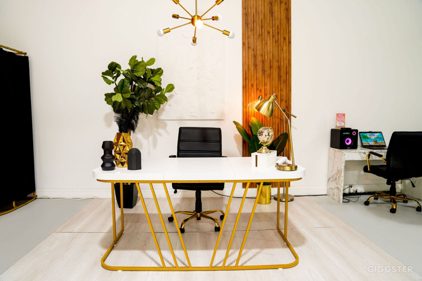 Stunning Photography and Production Studio in ATL Rent this location