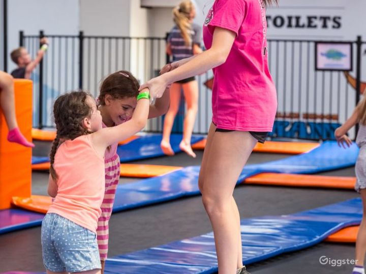 THE BOUNCIEST TRAMPOLINES in MANUKAU Rent this location on Giggster