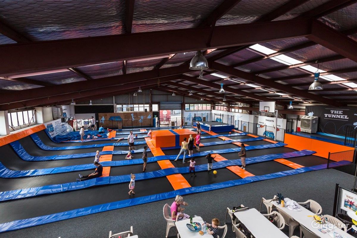 THE BOUNCIEST TRAMPOLINES in MANUKAU Rent this location on Giggster