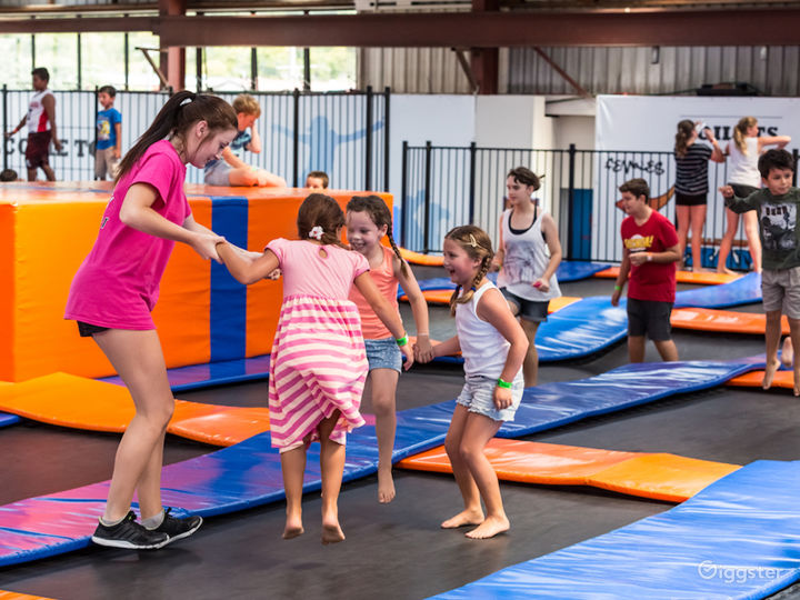 THE BOUNCIEST TRAMPOLINES in MANUKAU Rent this location on Giggster