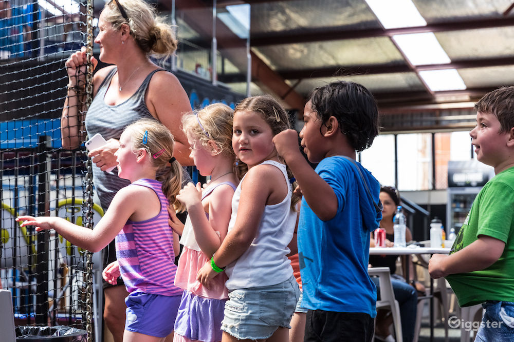 THE BOUNCIEST TRAMPOLINES in MANUKAU Rent this location on Giggster