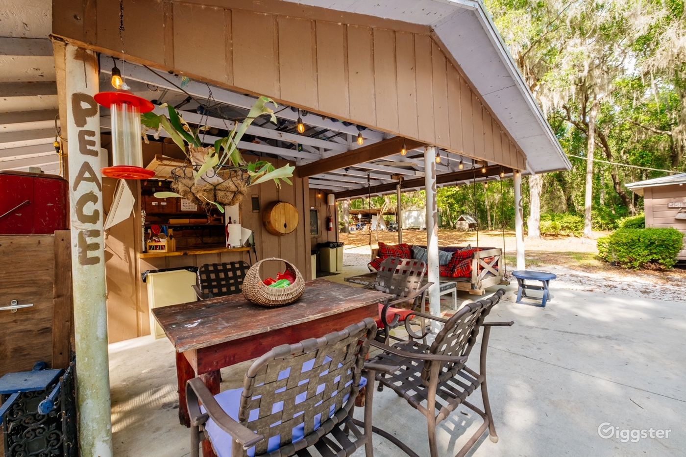 Fun Lakefront Lodging in Interlachen Florida Rent this location on