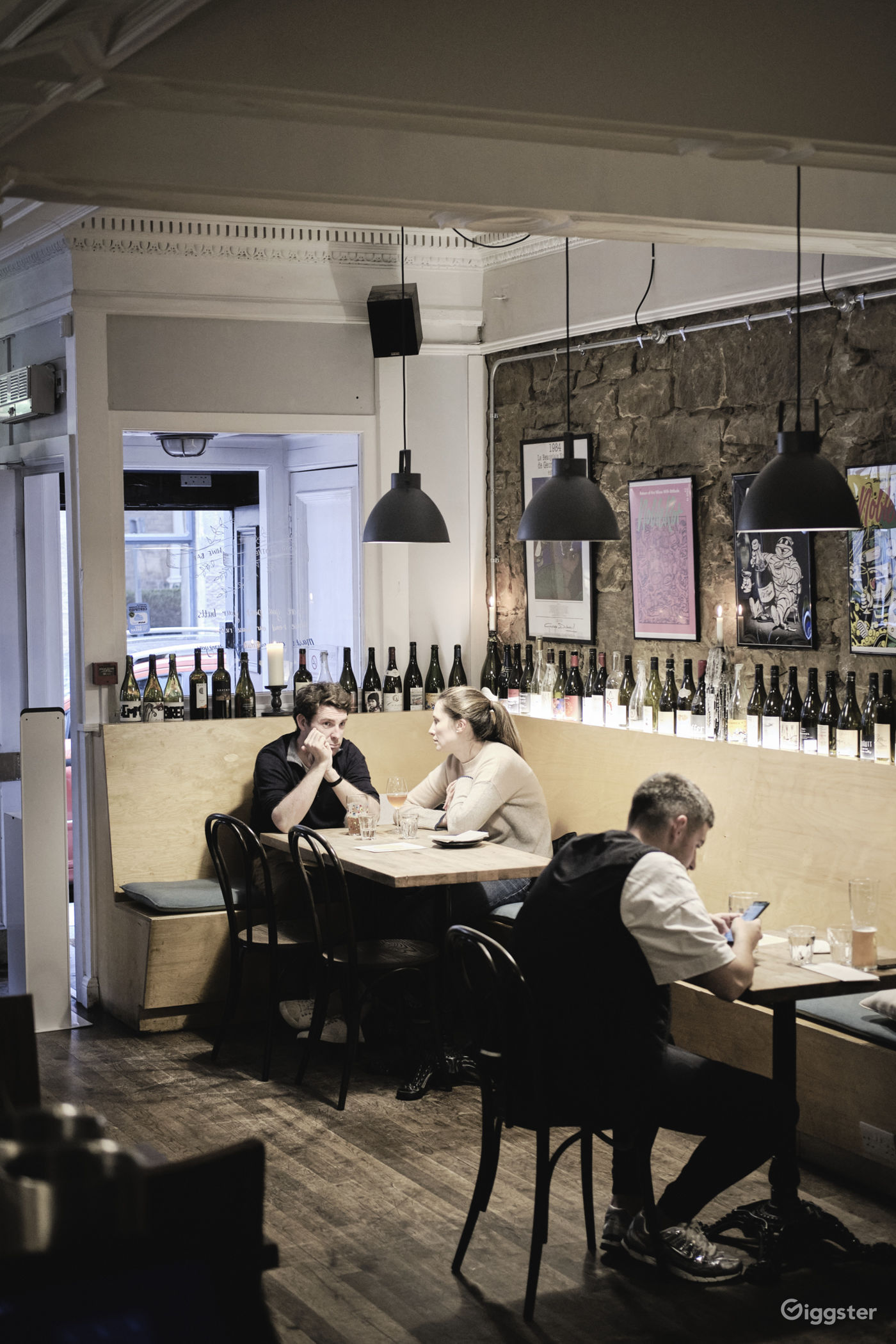 Beautiful and Cozy Wine Bar in Stockbridge Rent this location on Giggster