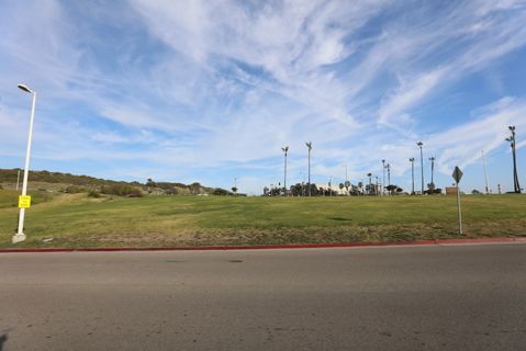Dockweiler Beach | Lifeguard Towers 55-56 Photo 95
