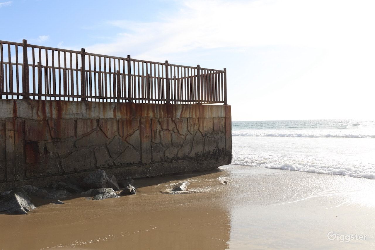 Dockweiler Beach | Lifeguard Towers 55-56 Photo 23