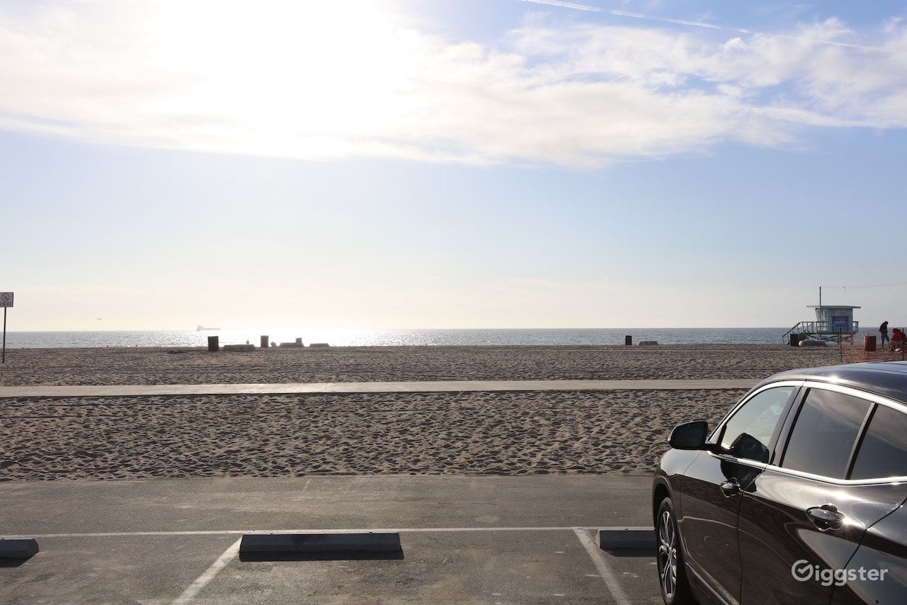 Dockweiler Beach | Lifeguard Towers 55-56 Photo 57