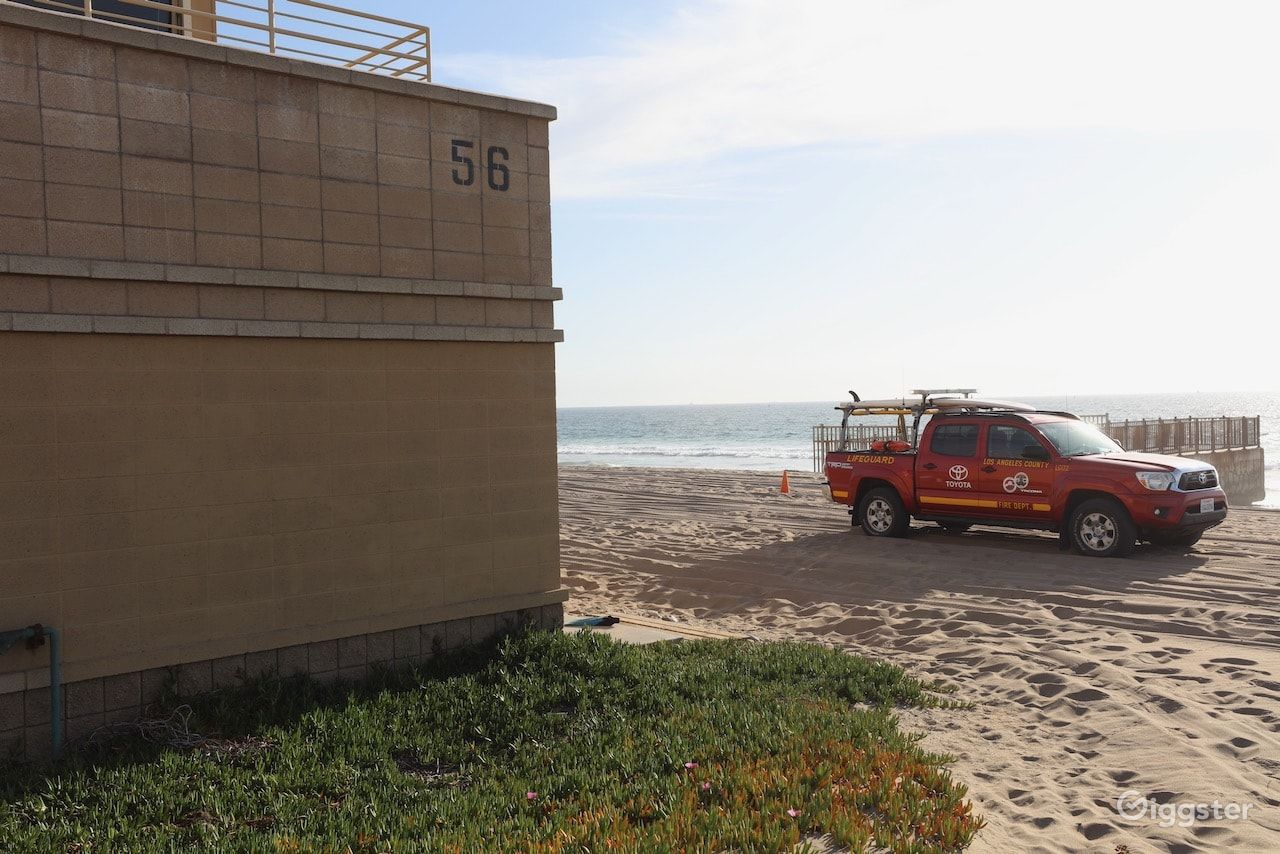 Dockweiler Beach | Lifeguard Towers 55-56 Photo 42