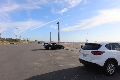 Dockweiler Beach | Lifeguard Towers 55-56 Photo 65