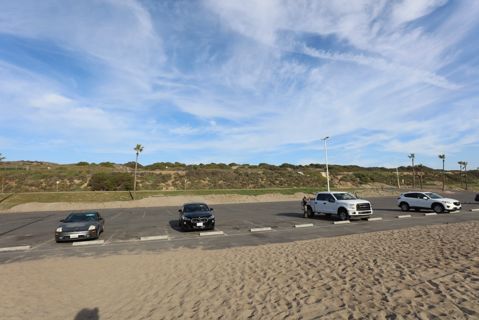 Dockweiler Beach | Lifeguard Towers 55-56 Photo 54