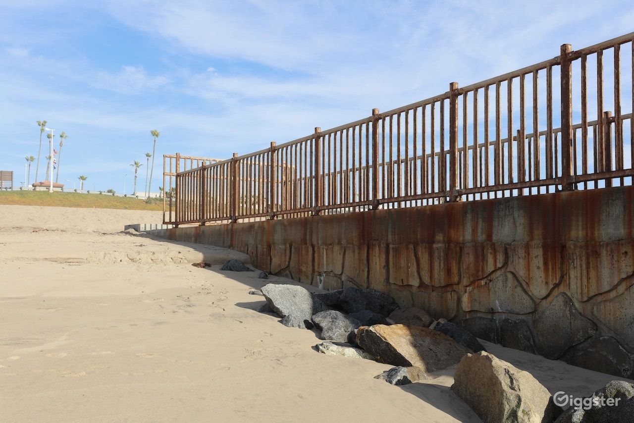 Dockweiler Beach | Lifeguard Towers 55-56 Photo 25