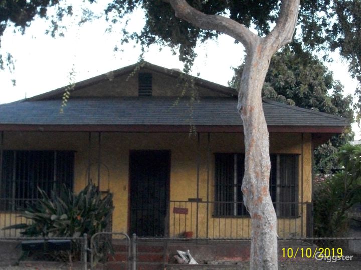 Charming, Attractive 3-Bedroom 1950's Suburban Home in Quiet Old, Suburbab Los Angeles Neighborhood