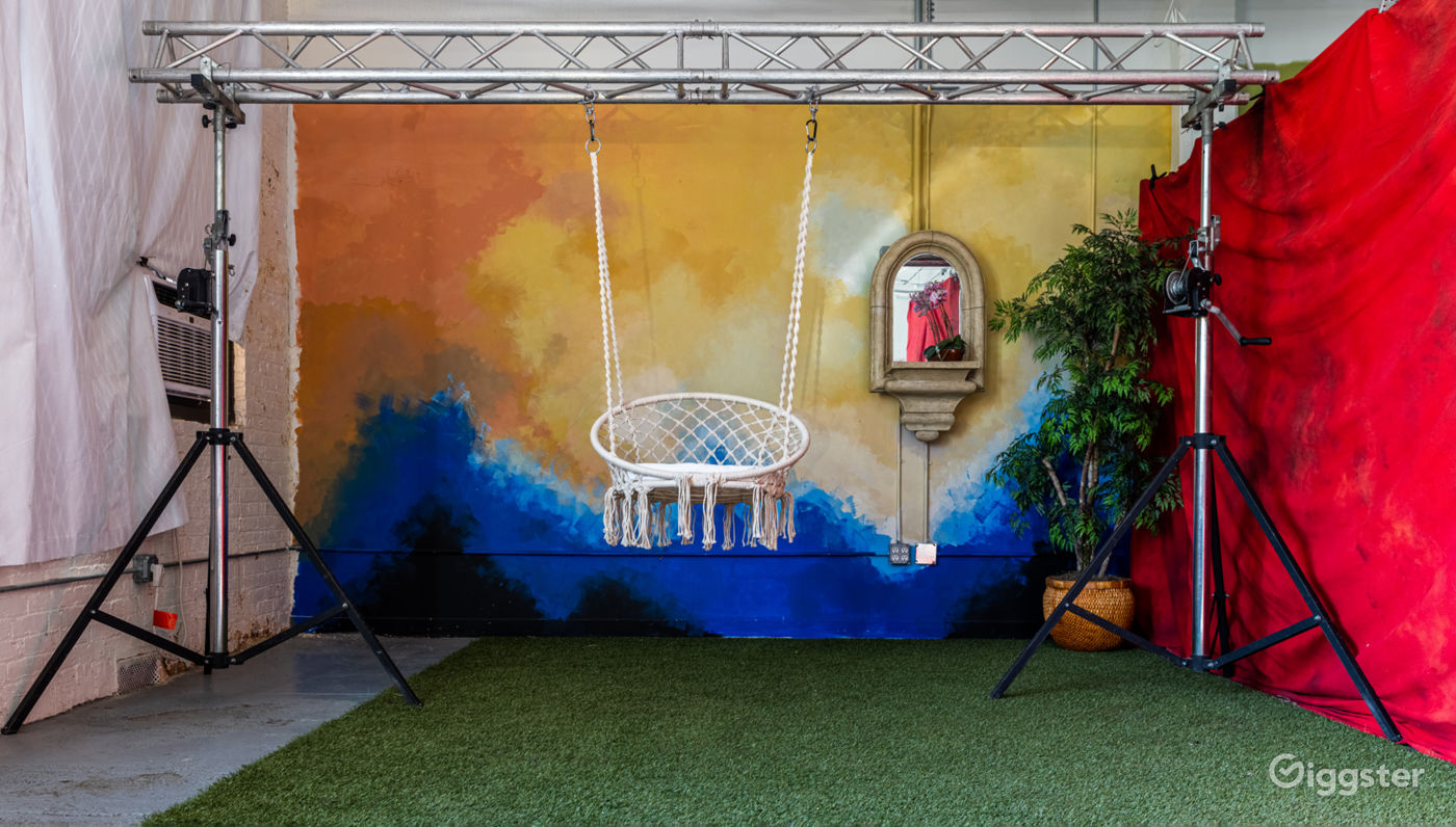 Spacious daylight, bright studio in Sunset Park Rent this location on