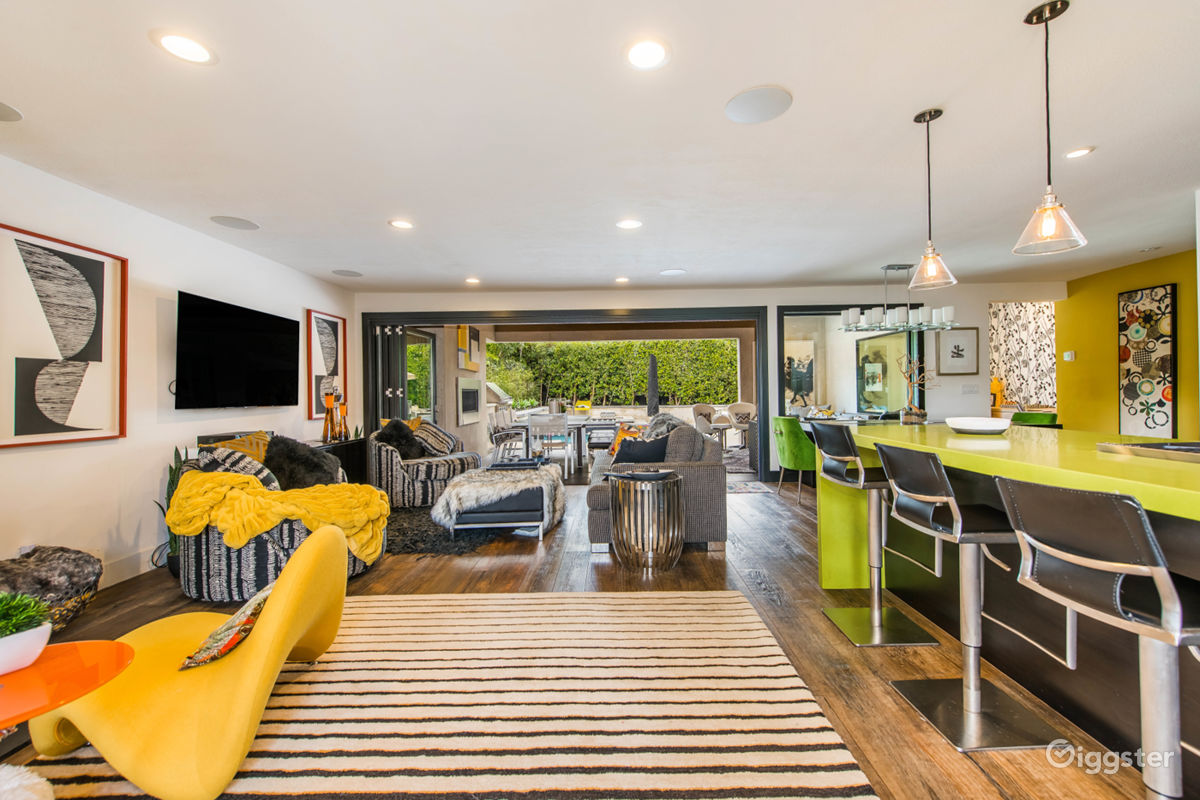 Newport Beach Contemporary Bungalow | Rent this location on Giggster