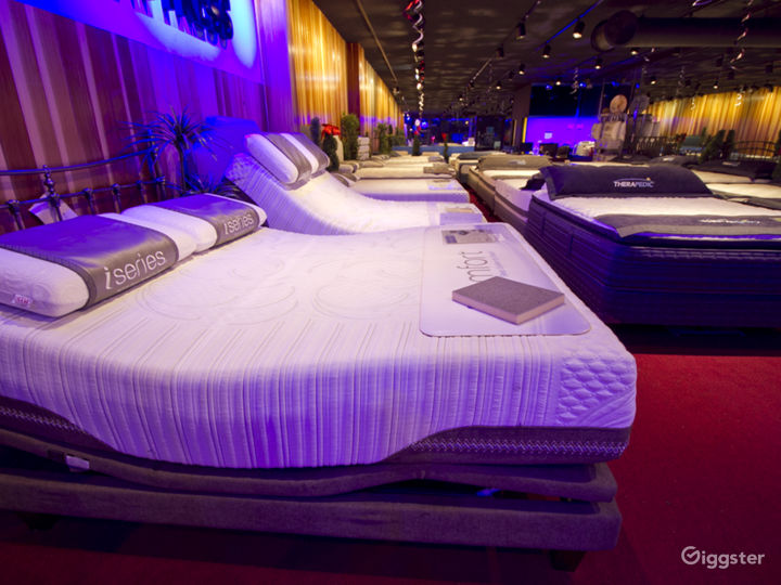 Mattress Store in Santa Monica, CA Showroom Rent this location on